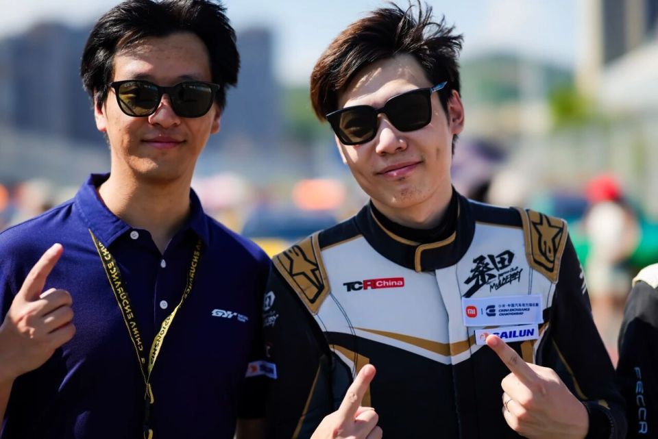 到平潭如意, 指导了一批, 叱咤耐力国